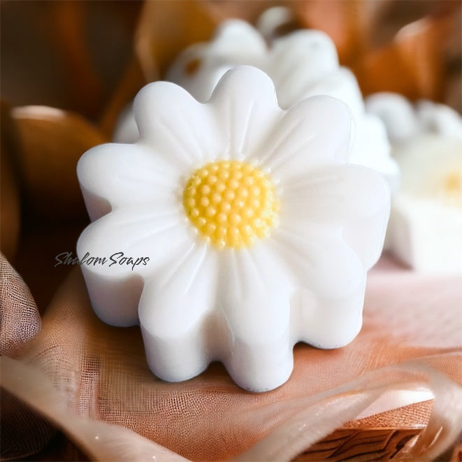 Daisy Flower Soap Favors